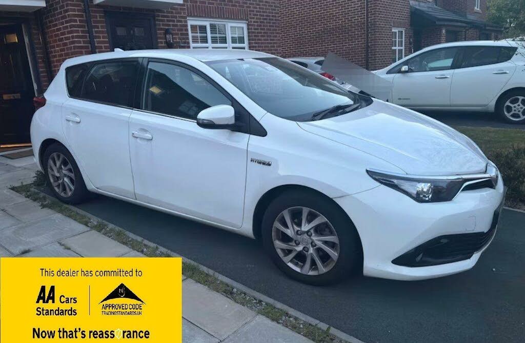 2018 Toyota Auris 1.8 VVT-i HSD Icon Tech Hatchback