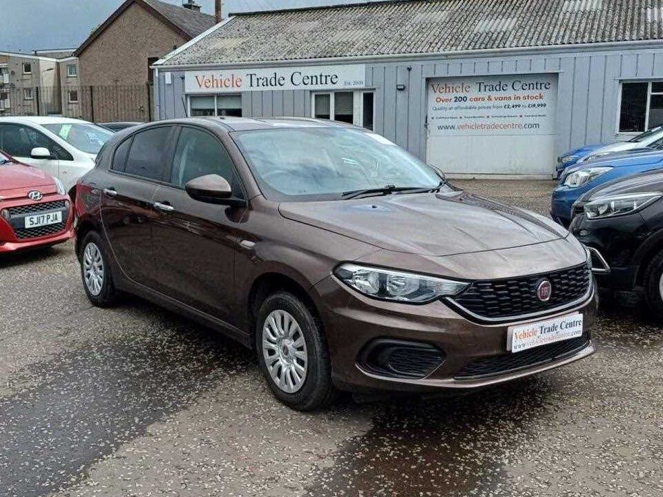 2017 Fiat Tipo 1.4 Easy Hatchback