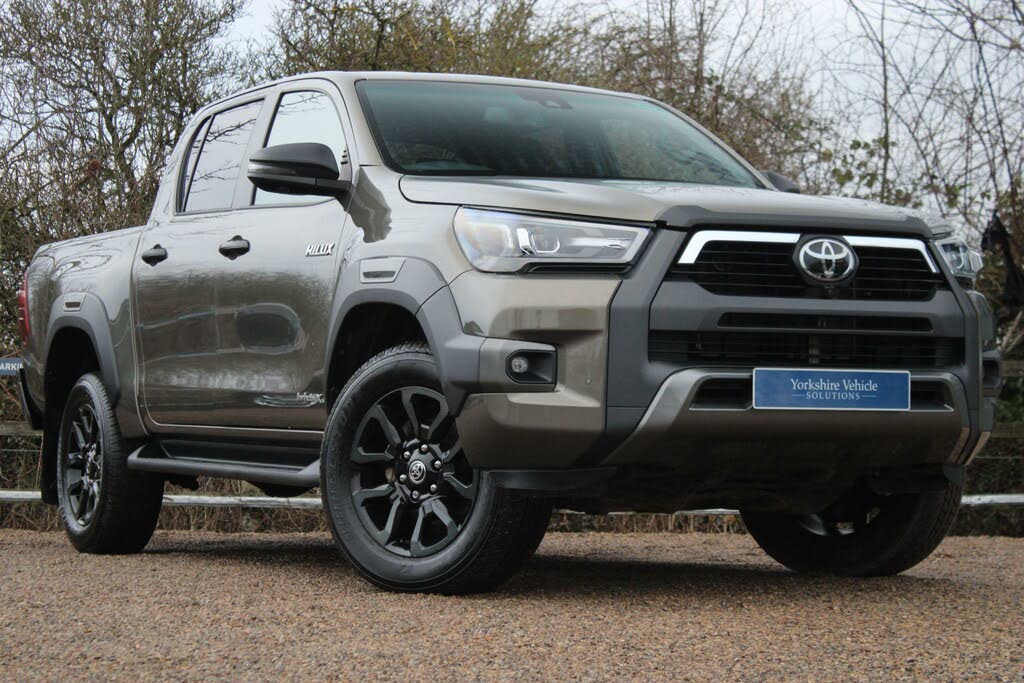 2023 Toyota Hi-Lux 2.8D-4D Invincible X 2754cc auto