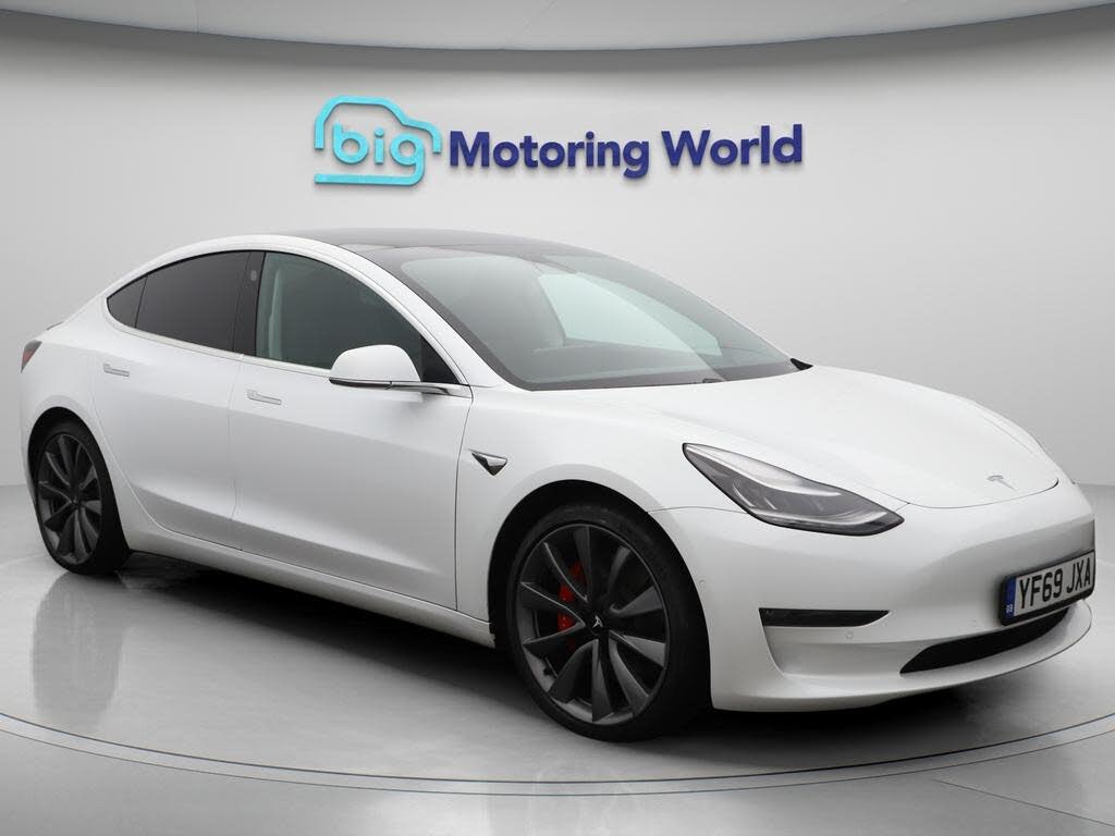 2019 Tesla Model 3 E 4X4 (Performance Pack)