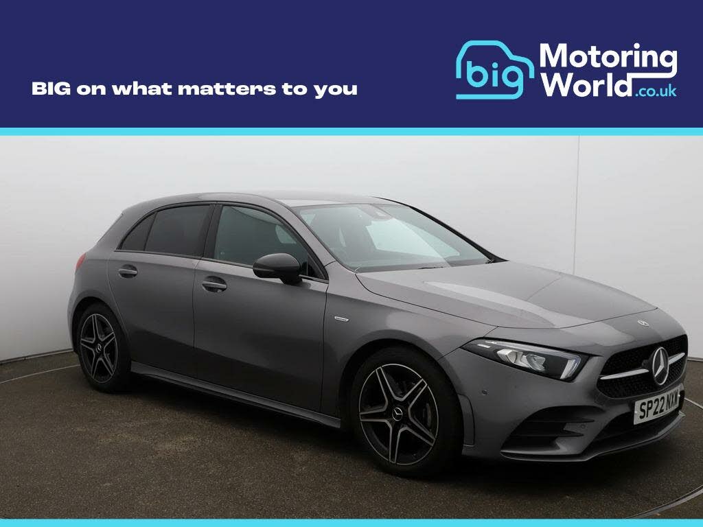 2022 Mercedes-Benz A-Class 1.3 A200 AMG Line Executive Edition Hatchback 5d 7G-DCT