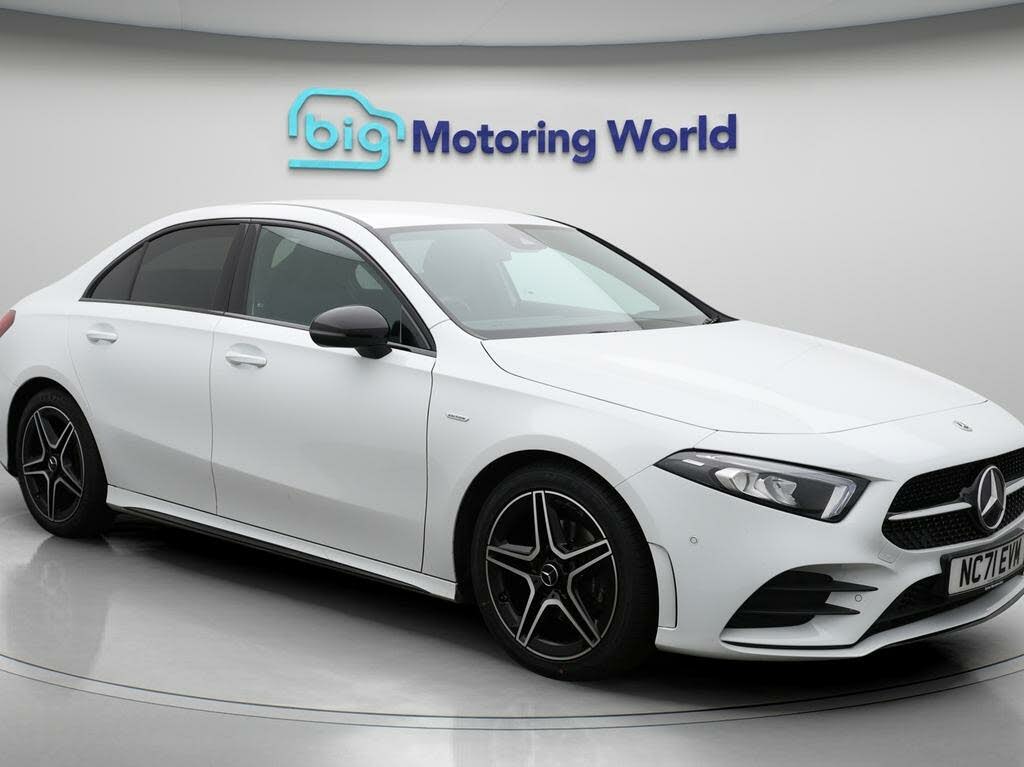2022 Mercedes-Benz A-Class 1.3 A180 AMG Line Executive Edition Saloon 4d 7G-DCT