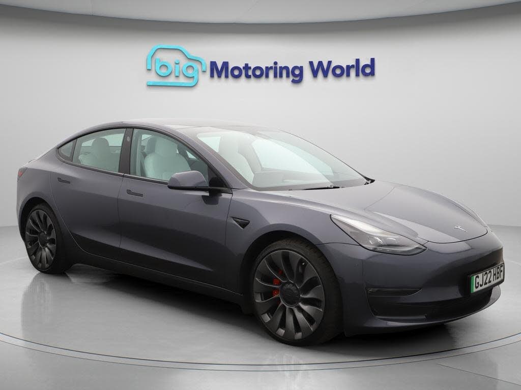 2022 Tesla Model 3 E Performance