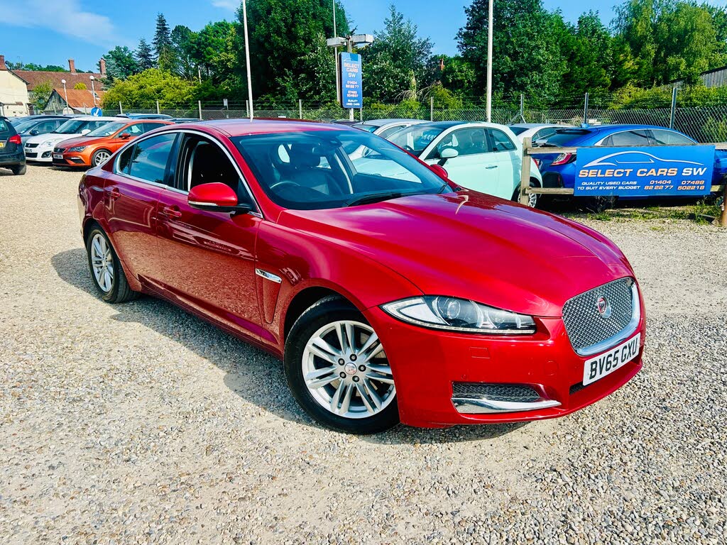 2015 Jaguar XF 2.2TD Luxury (163ps) Saloon 4d