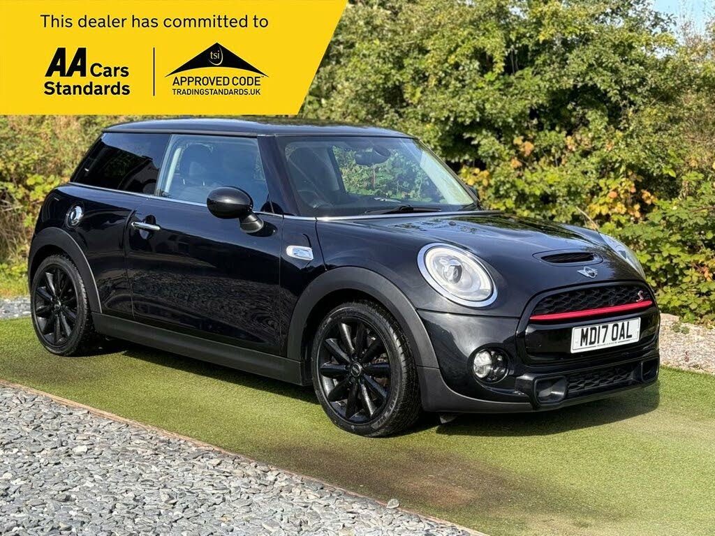 2017 MINI Cooper 2.0 Cooper S (s/s) Hatchback 3d Sport Auto