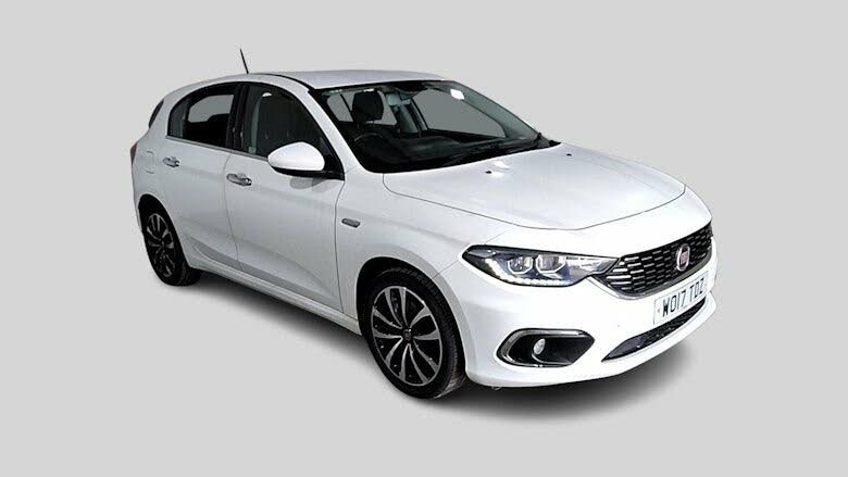 2017 Fiat Tipo 1.4 Lounge Hatchback