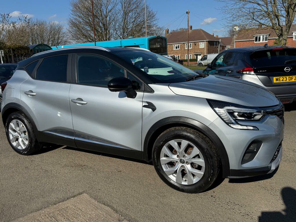 2020 Renault Captur 1.3 TCe Iconic (130bhp) EDC Auto