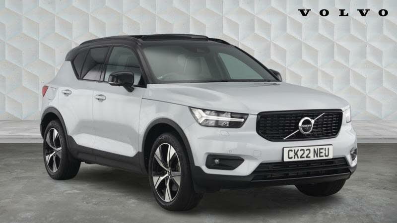 2021 Volvo XC40 1.5 T5 R-Design (262bhp)