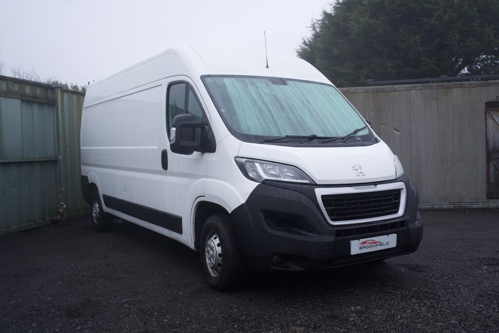 2019 Peugeot Boxer 2.2 BlueHDi Professional 335 L3 H2 Panel