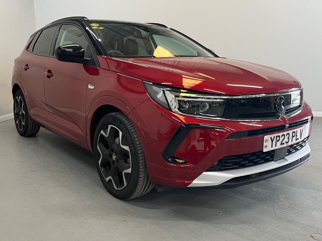 2023 Vauxhall Grandland 1.2 Ultimate (130ps) Auto