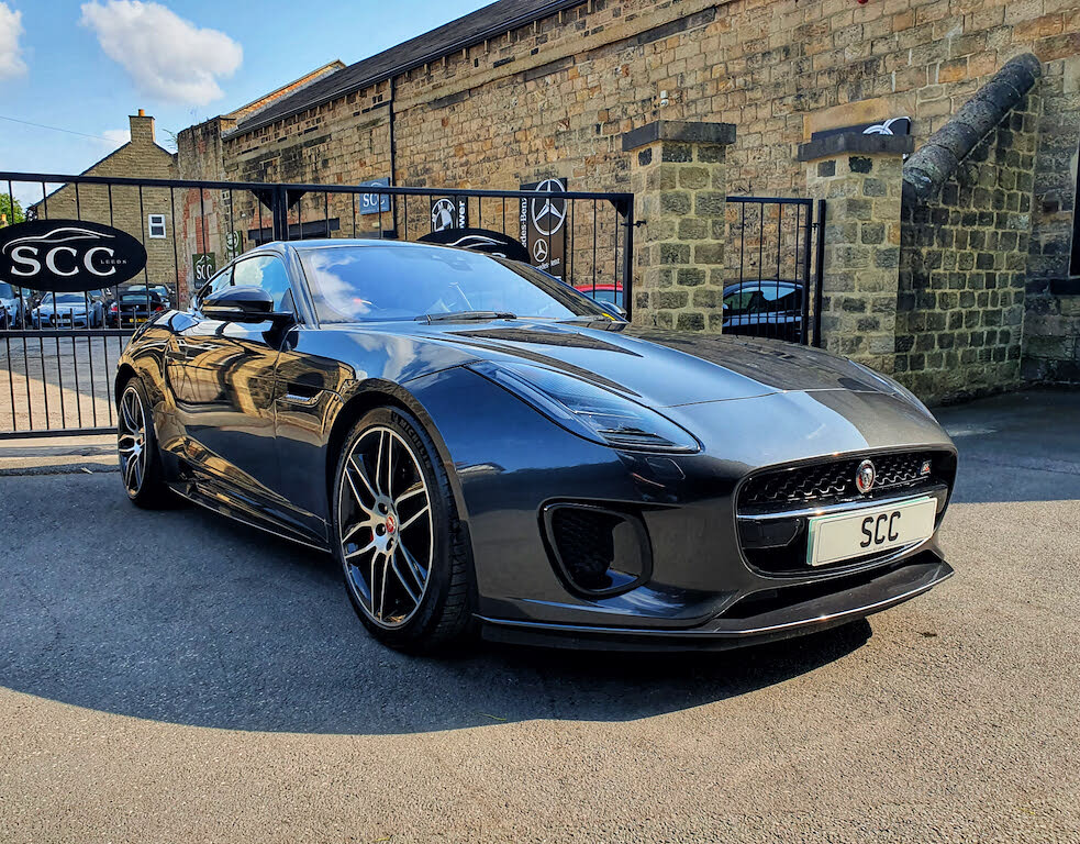 2019 Jaguar F-TYPE 2.0 i4 Chequered Flag Coupe