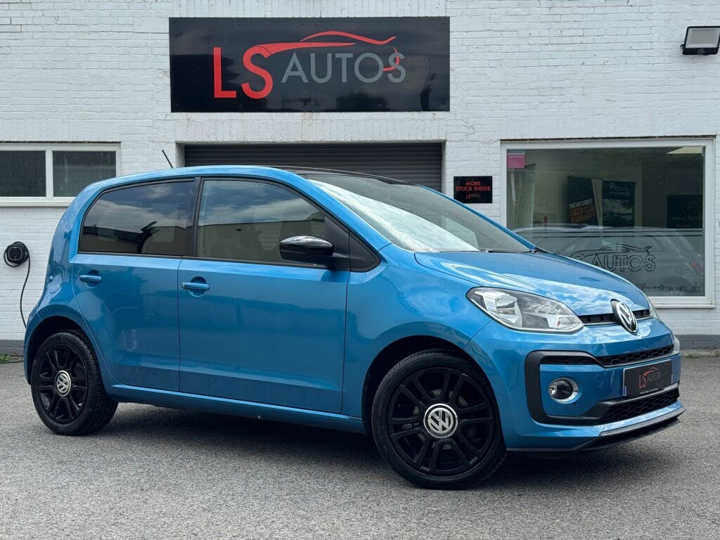 2017 Volkswagen up! 1.0 High Up (90ps) 5d