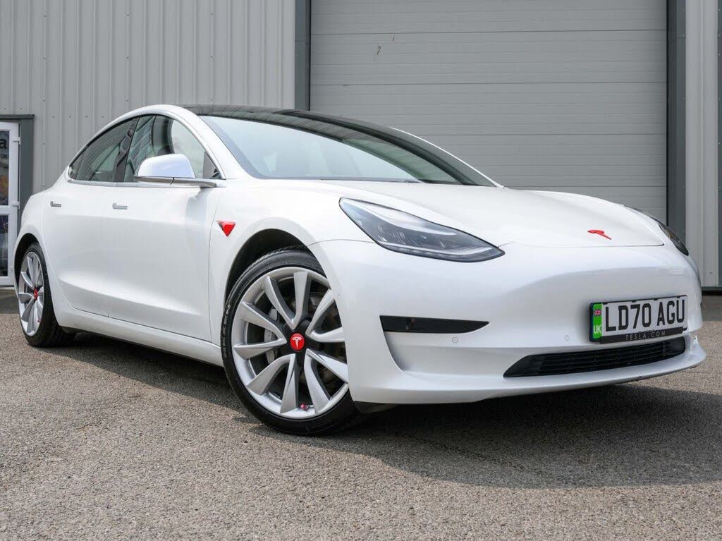 2020 Tesla Model 3 E Standard Plus