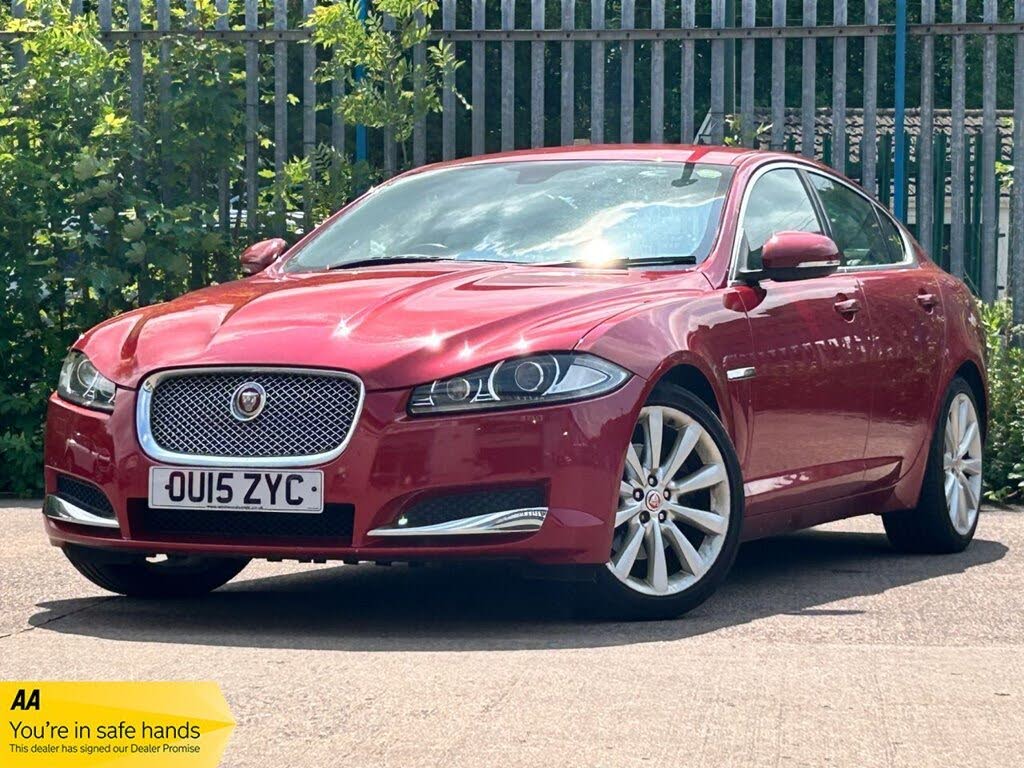 2015 Jaguar XF 2.2TD Portfolio (200ps) Saloon 4d