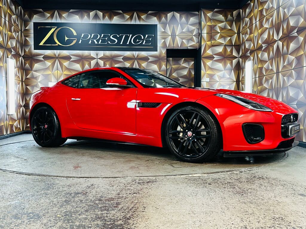 2017 Jaguar F-TYPE 2.0 i4 R-Dynamic Coupe