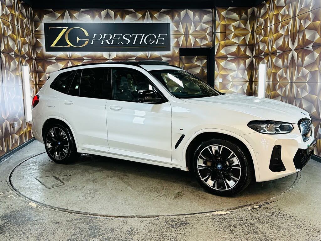 2022 BMW iX3 E M Sport Pro