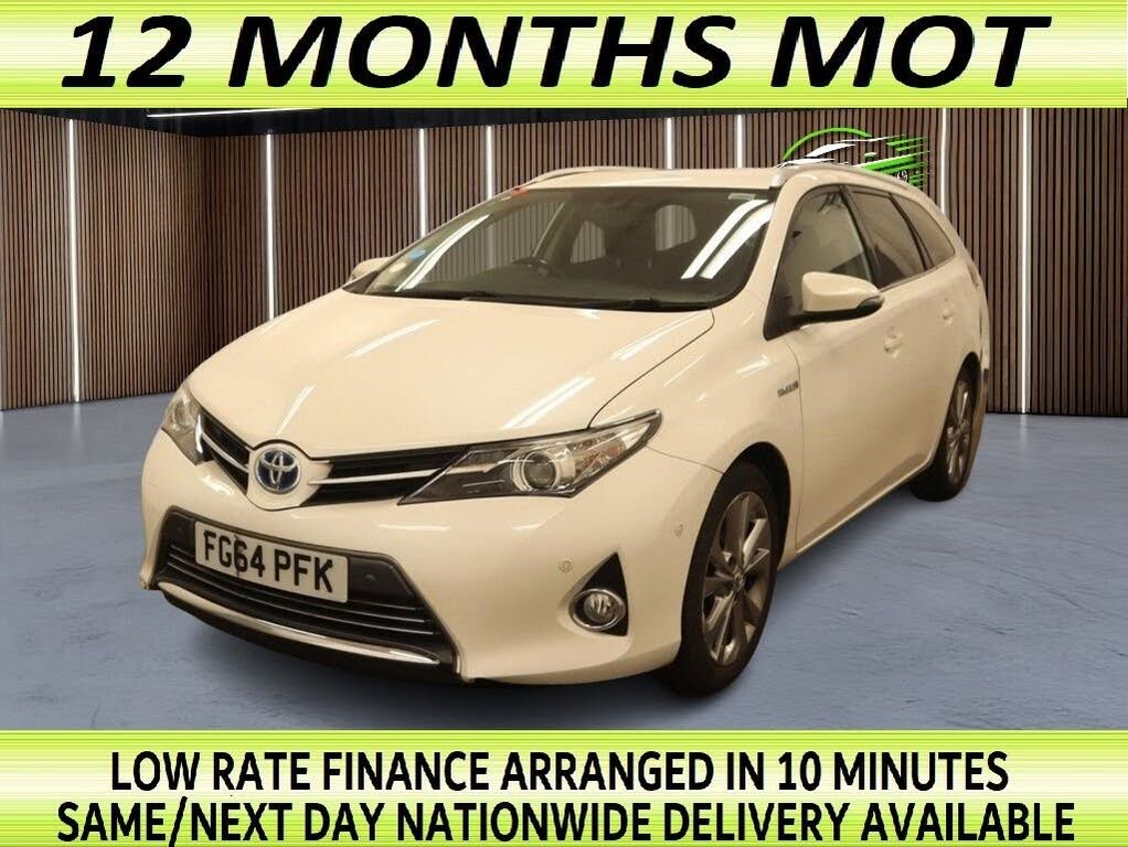 2014 Toyota Auris 1.8 VVT-i HSD Excel Touring Sports E-CVT