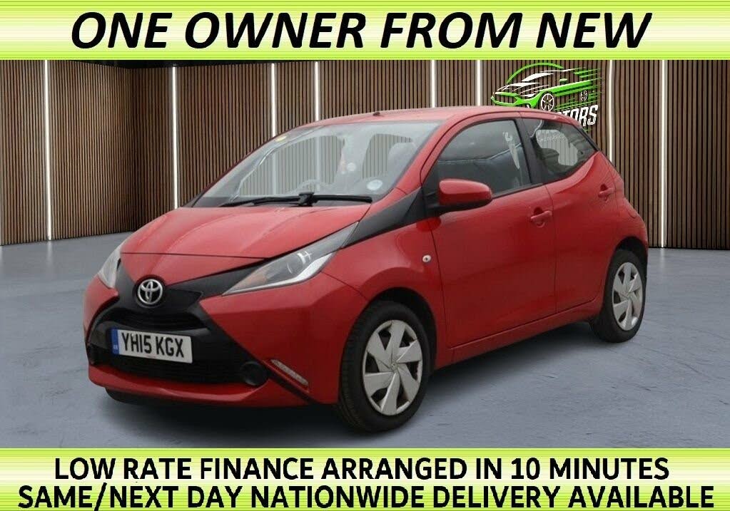 2015 Toyota AYGO 1.0 VVT-i x-play 5d