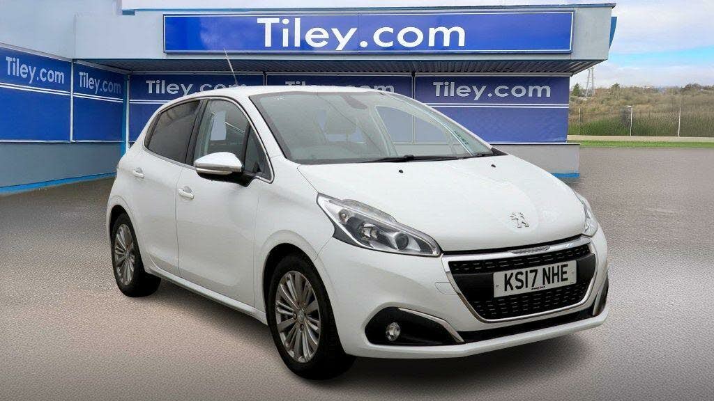 2017 Peugeot 208 1.2 PureTech Allure (82bhp) 5d
