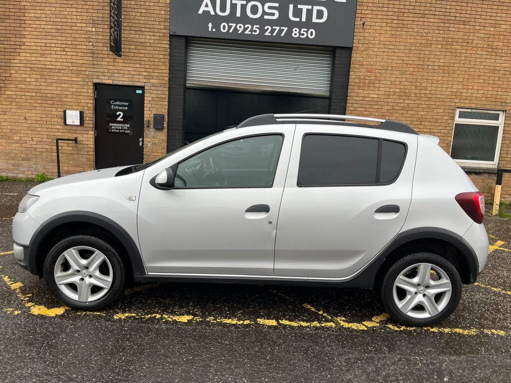2014 Dacia Sandero Stepway 1.5D Laureate