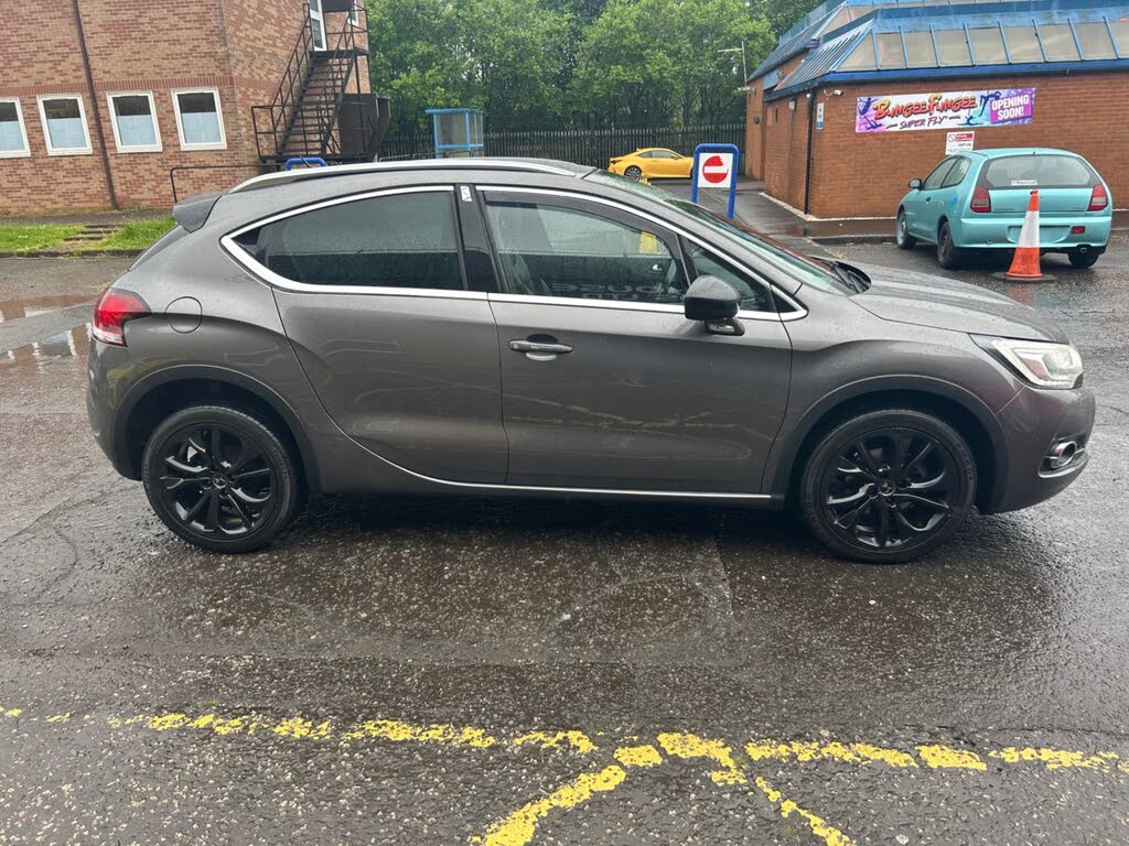 2015 DS DS 4 1.6BlueHDi Crossback