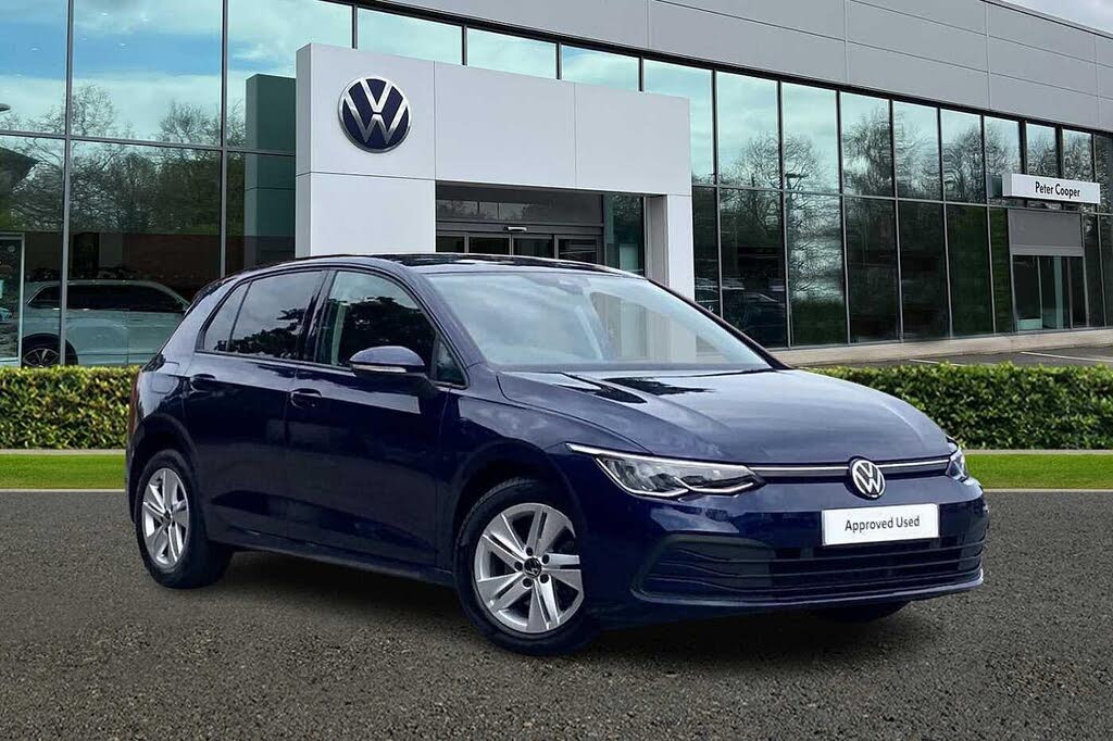 2022 Volkswagen Golf 1.5 TSI Life (130ps) Hatchback