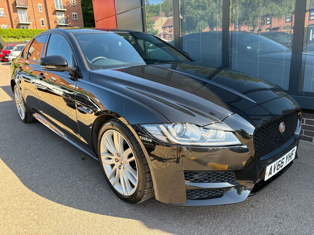 2016 Jaguar XF 2.0TD R-Sport (180ps) Auto