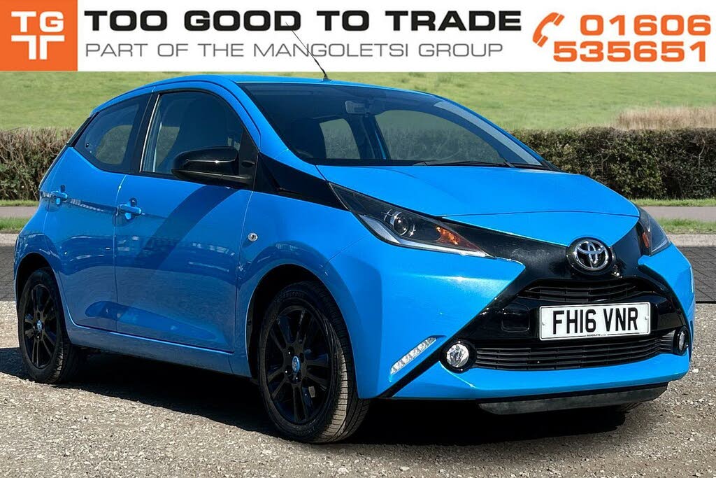 2016 Toyota AYGO 1.0 VVT-i x-cite 2 (Cyan) 5d