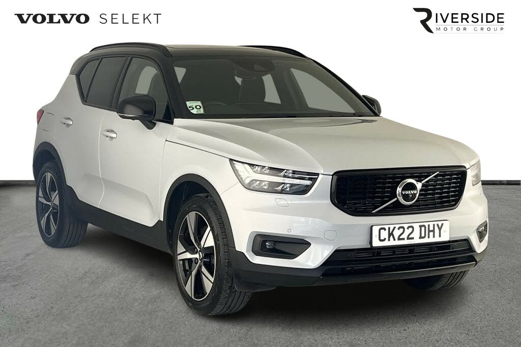 2021 Volvo XC40 1.5 T5 R-Design (262bhp)