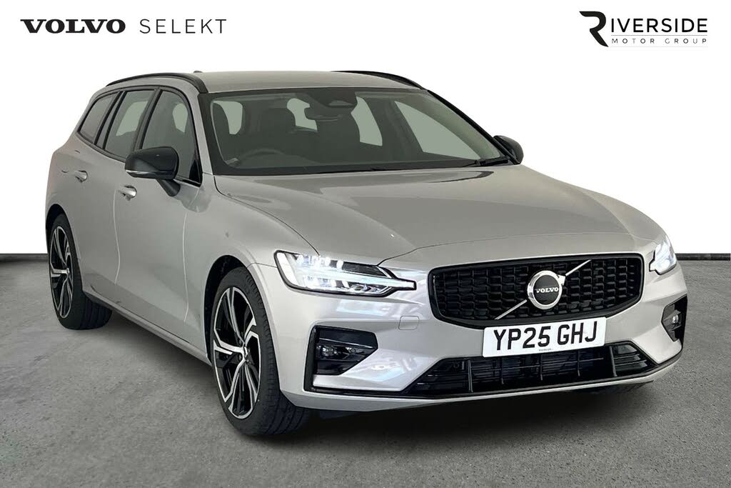 2025 Volvo V60 2.0 B4 Plus Station Wagon