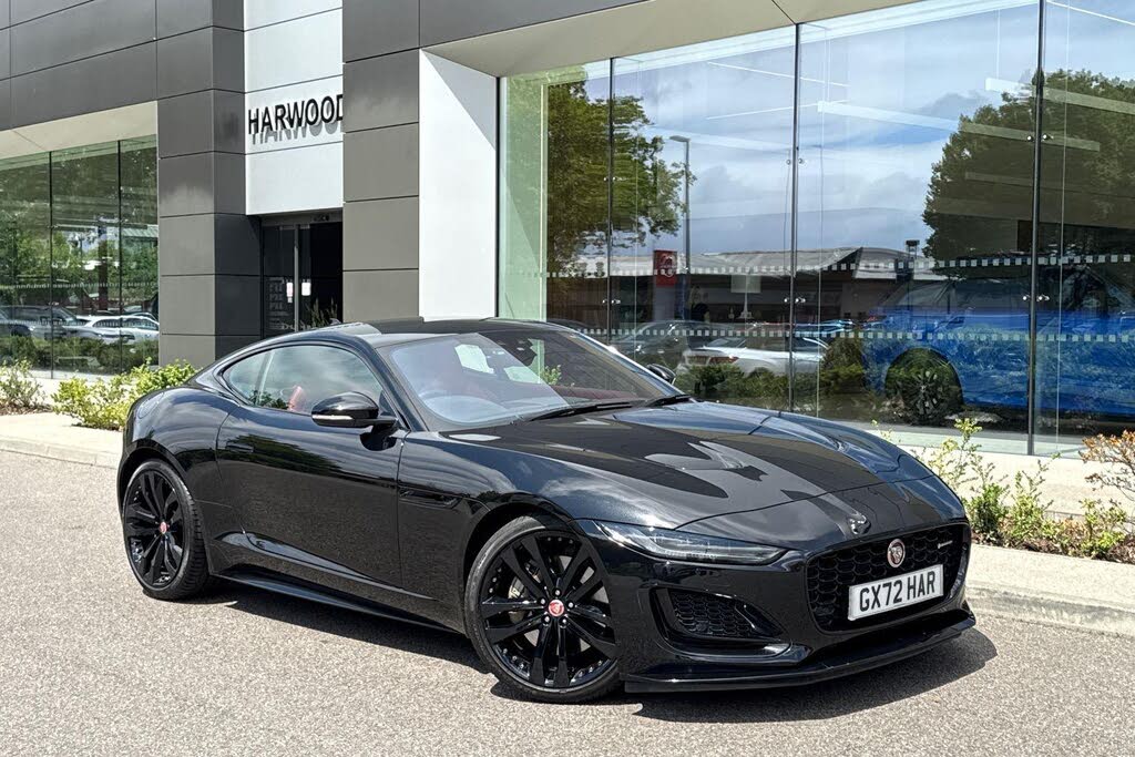 2022 Jaguar F-TYPE 2.0 P300 R-Dynamic Black Coupe