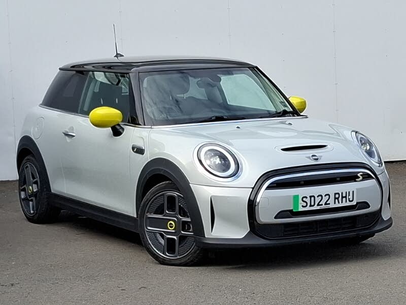 2022 MINI Cooper E Cooper S 1)