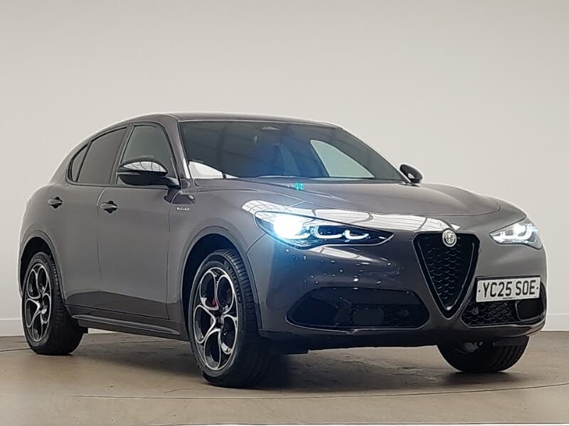 2025 Alfa Romeo Stelvio 2.0 Veloce