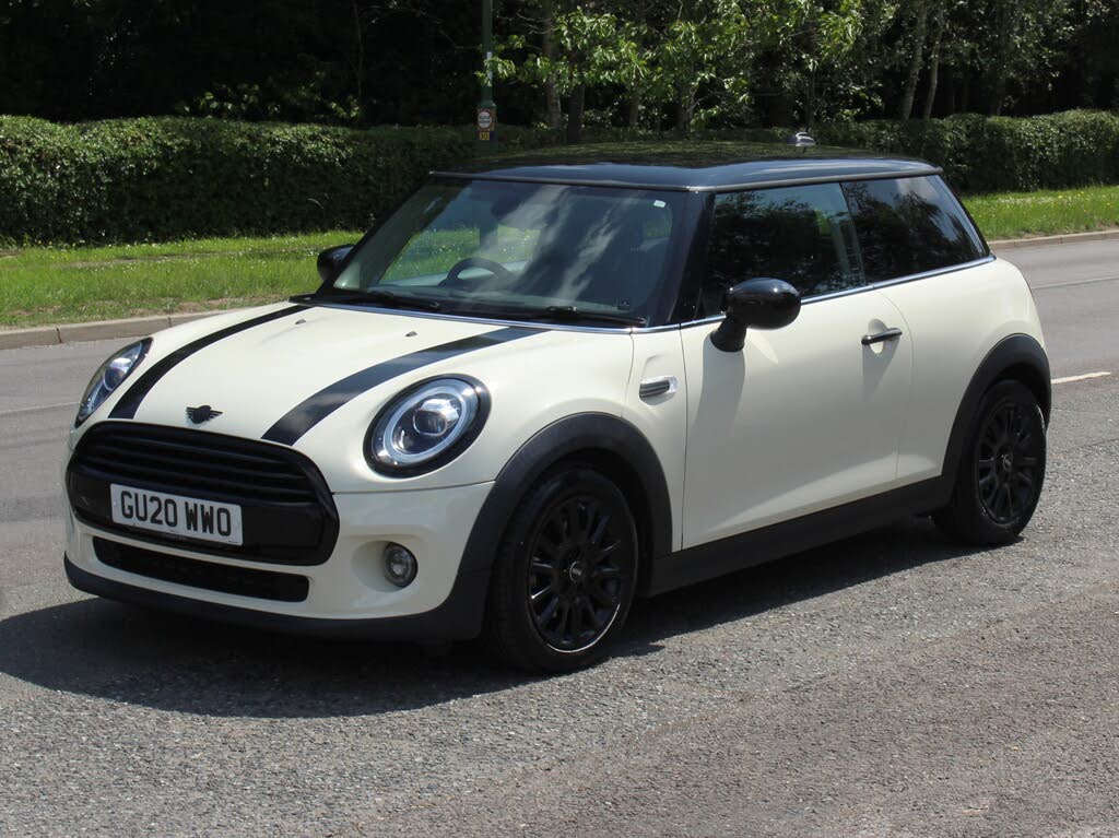2020 MINI Cooper 1.5 Cooper Classic Hatchback 3d Auto