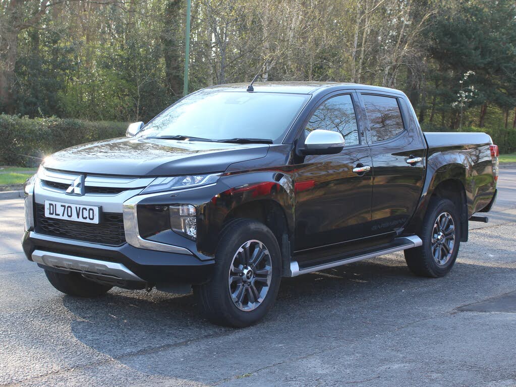 2020 Mitsubishi L200 2.2DI-D Barbarian auto