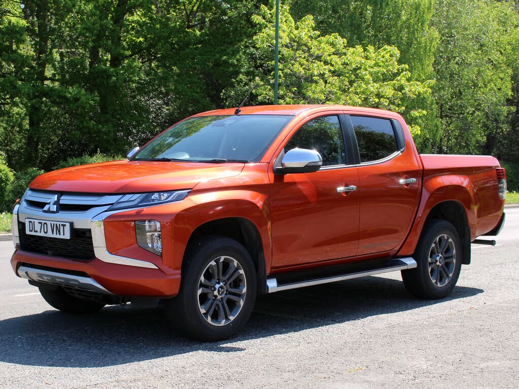 2020 Mitsubishi L200 2.2DI-D Barbarian X