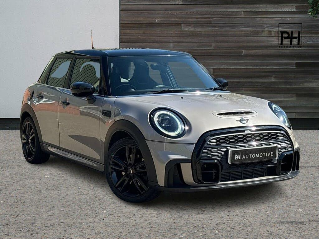 2021 MINI Cooper 2.0 Cooper S Sport Hatchback 5d Auto