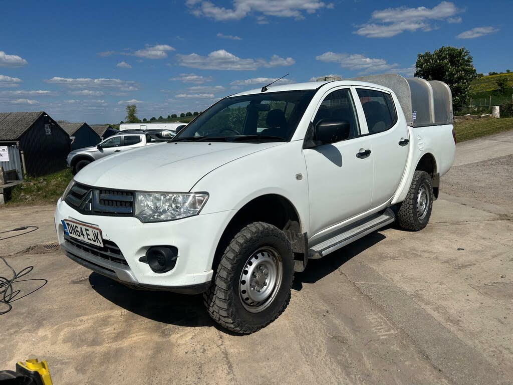 2014 Mitsubishi L200 2.5TD 4Life Double Cab Pickup