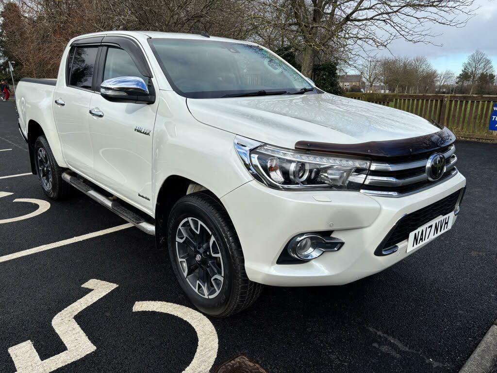 2017 Toyota Hi-Lux 2.4D Invincible X auto