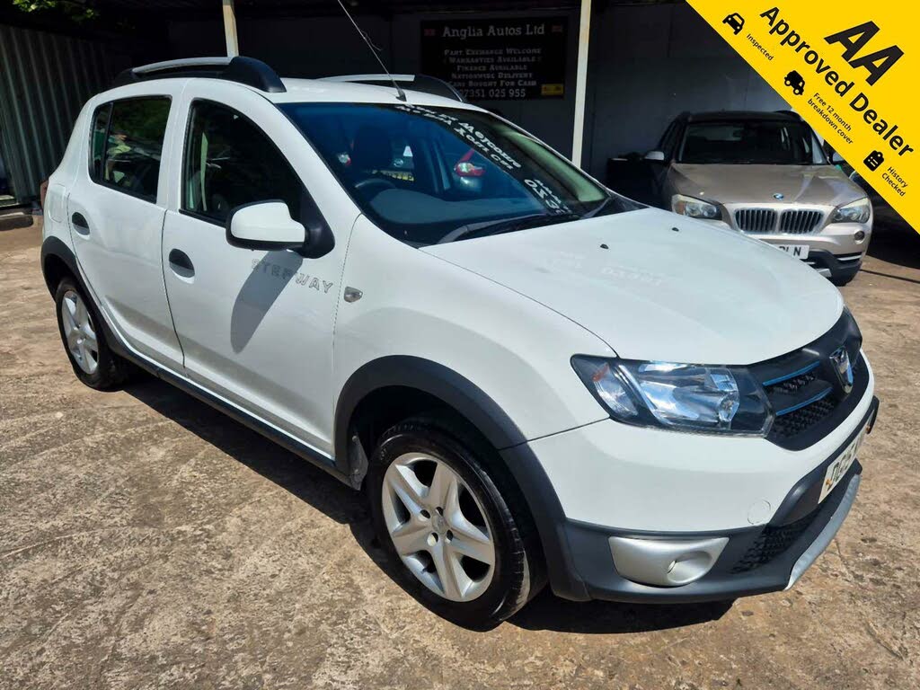 2015 Dacia Sandero Stepway 1.5D Laureate