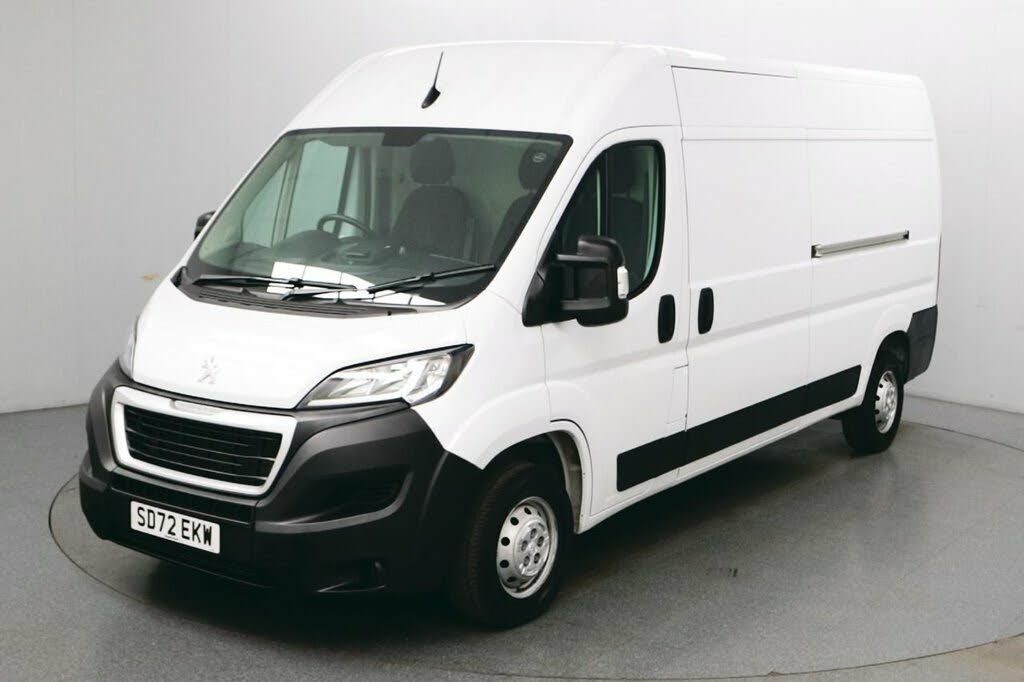 2022 Peugeot Boxer 2.2 BlueHDi Professional 335 L3 H2 Panel